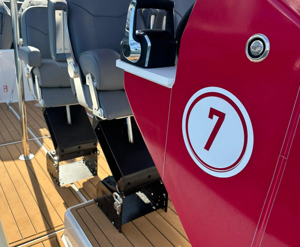 Number 7 decal